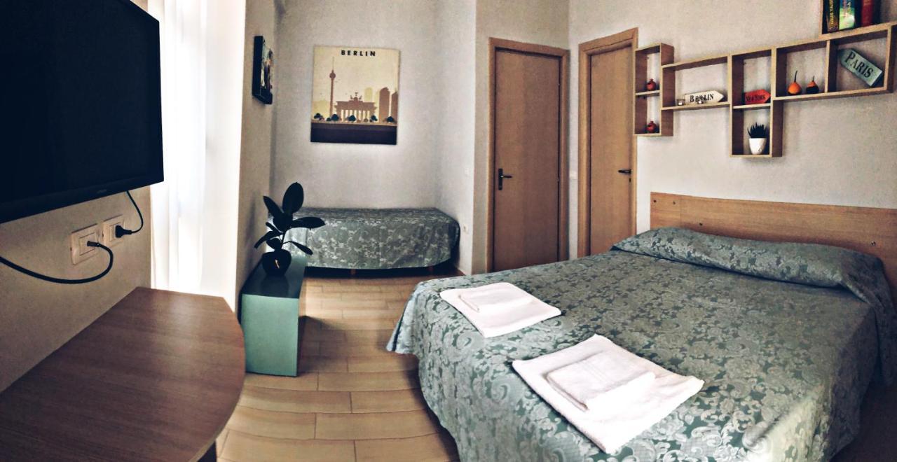 Arianiti Guesthouse Vlorë Exteriör bild