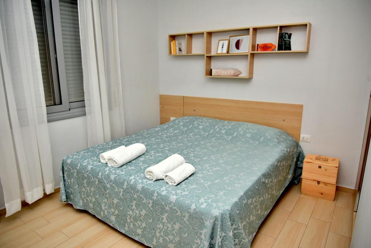 Arianiti Guesthouse Vlorë Exteriör bild