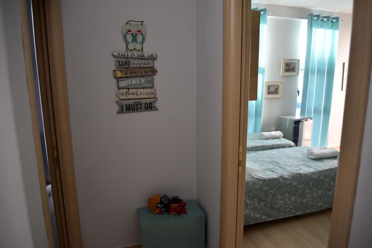 Arianiti Guesthouse Vlorë Exteriör bild